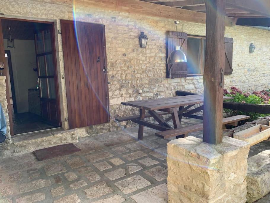 Uniquely Private Holiday Villa In The Charente Puyreaux ภายนอก รูปภาพ